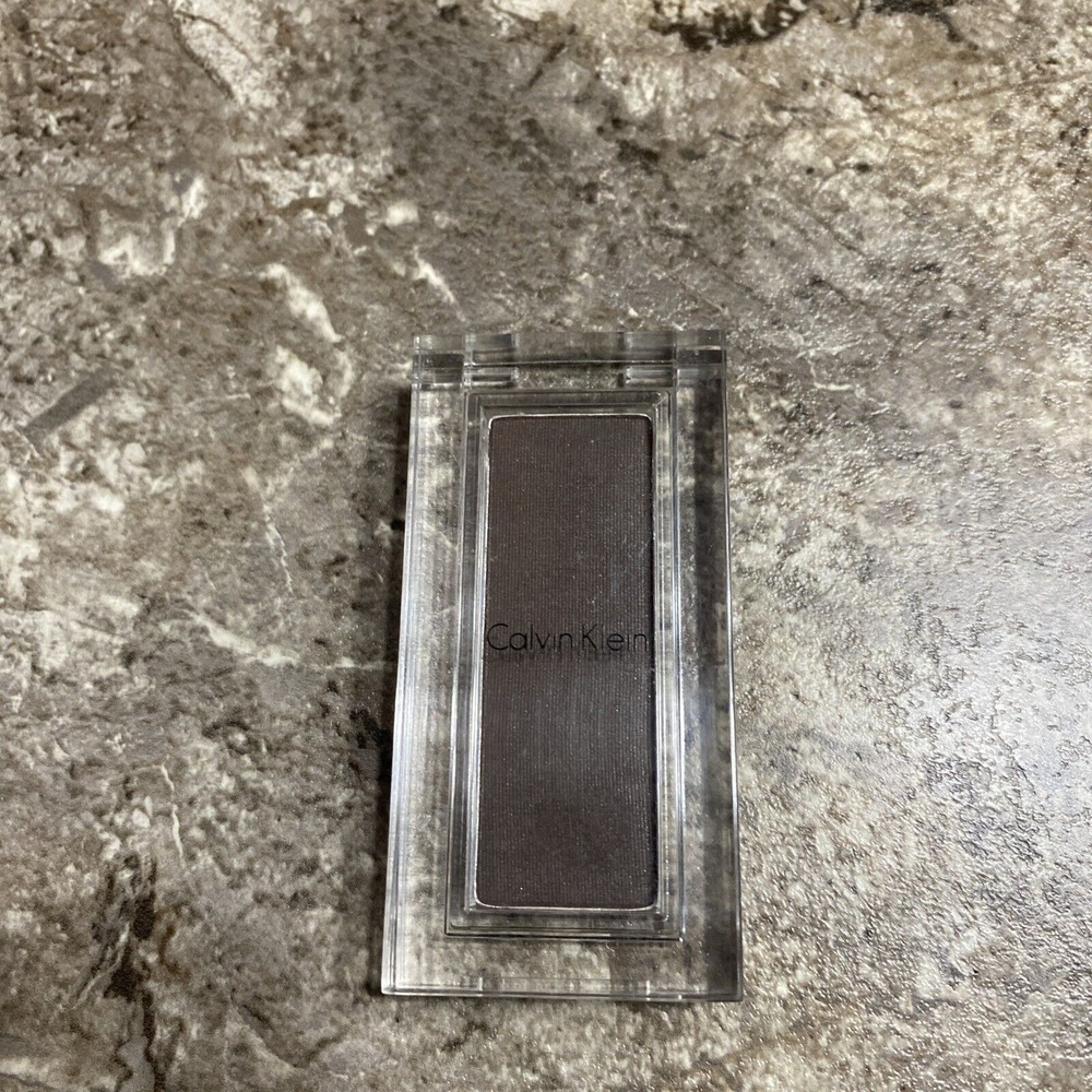 Calvin Klein Eyeshadow #20 Espresso NWOB Full Size Eye Shadow‎ Rare